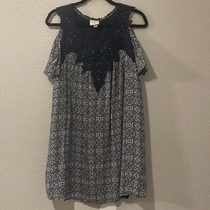 Knox Rose navy and white floral printed cold shoulder dress